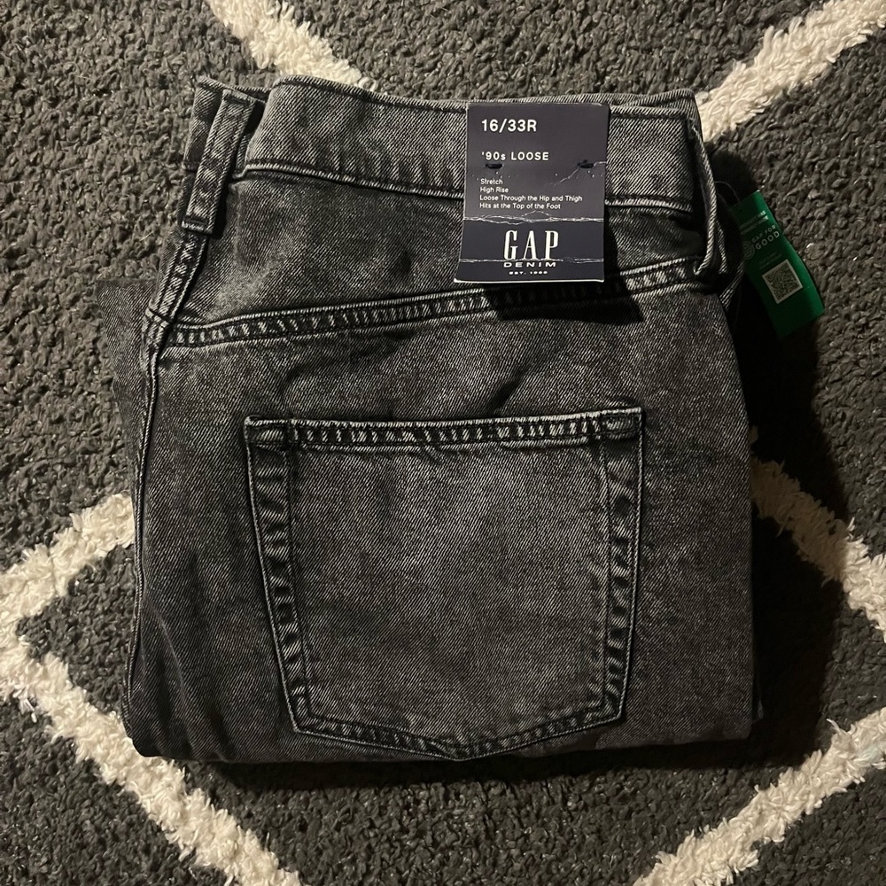 NWT High Rise '90s Loose Jeans with Washwell